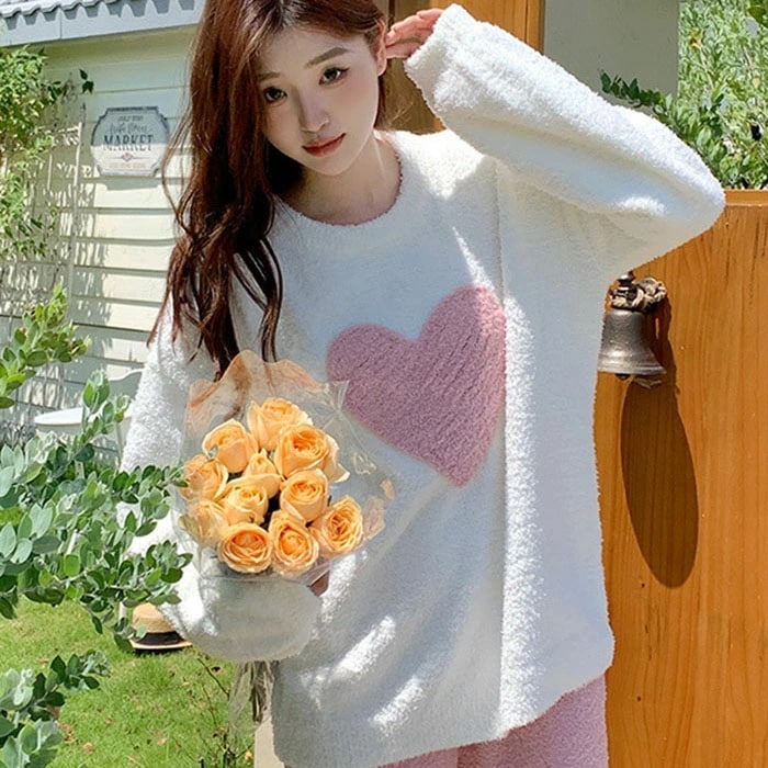 ルームウェア レディース 暖かい セットアップ パジャマ 冬 上下セット スウェット 長袖 部屋着 可愛い 厚手 裏起毛 かわいい 大きいサイズ 寝間着 保暖 防寒 おしゃれ 女性用 彼女 妻 旅行