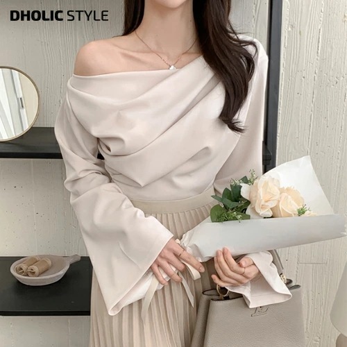 [メガ割りSALE]サイドタックフレアスリーブブラウス・p456265