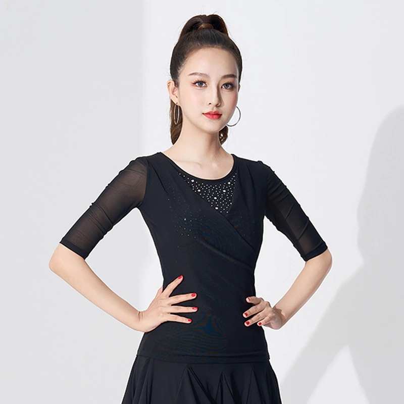 ラテンダンストップ女性用ミッドスリーブトレーニングスーツ2023夏新作ホットダイヤモンド国家標準女性用社交モダンダンススーツ