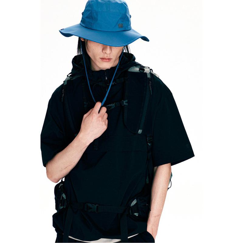 [] 男性半袖アノラックフーディ（セットアップ）TLTCM24699BLK