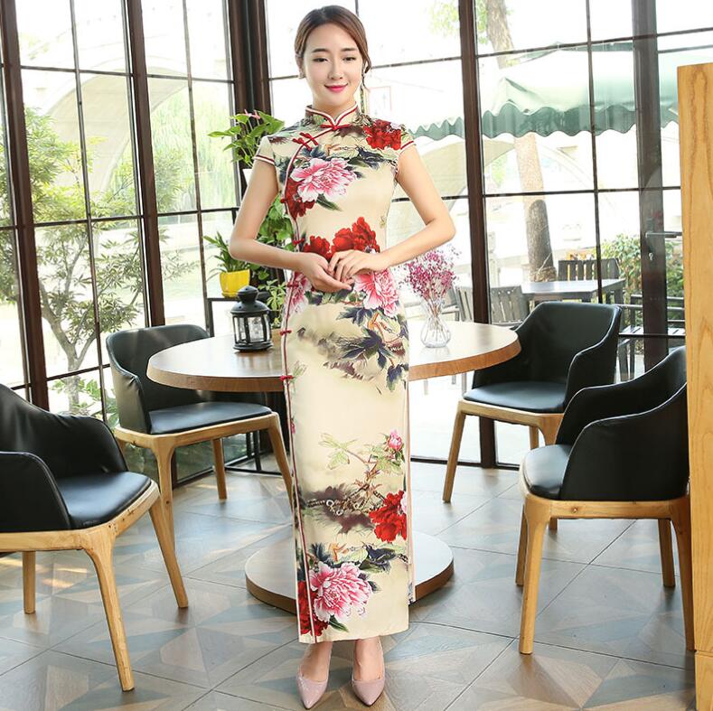 半袖チャイナドレス ロング丈チャイナドレス レディースワンピース 華流ドレス チャイナボタン オフホワイト スリット ダンス衣装 中華古典風 細見え 撮影 二次会 中華婚式 演奏会 ハロウィンパーティ