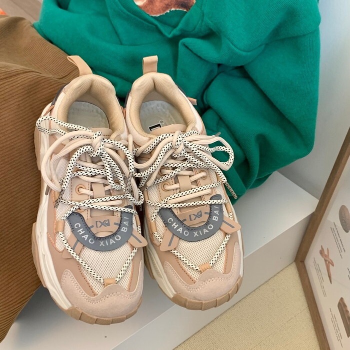 ダッドスニーカー スニーカー 靴 シューズ レディース レースアップ 厚底 配色 バイカラー ロゴ ラウンドトゥ 安定感 歩きやすい 痛くなりにくい 疲れにくい おしゃれ お洒落 脚長