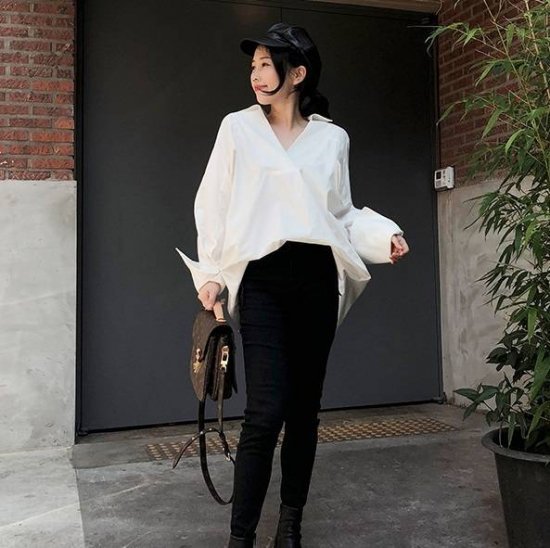 シャツブラウス レディース シャツ 白 ブラウウス シャツ大きいサイズ 韓国デザイン 韓国ファッション 白シャツ トレンド 長袖 春服 新作 春新作