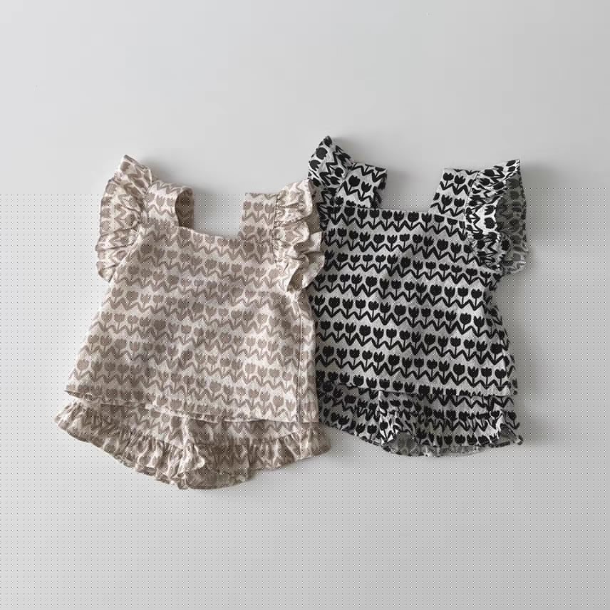 夏の新作韓国版女の子の赤ちゃん軽薄で甘いノースリーブのカーディガンベスト+半ズボンの2枚セット，ベビー服上下セット