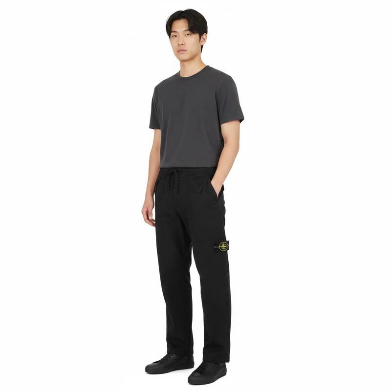 ストーンアイランド ワッペン カーゴパンツ ブラック メンズ K2S15 3100002 S0010 V0029