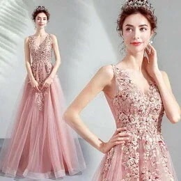 ウェディングドレス　大きいサイズ　二次会　ウェディング　Aライン/Vネック　カラードレス春　パーティードレス二次会ウェディングドレス　イブニング結婚式　演奏会披露宴忘会　二次会編み上げ　エレガント　P