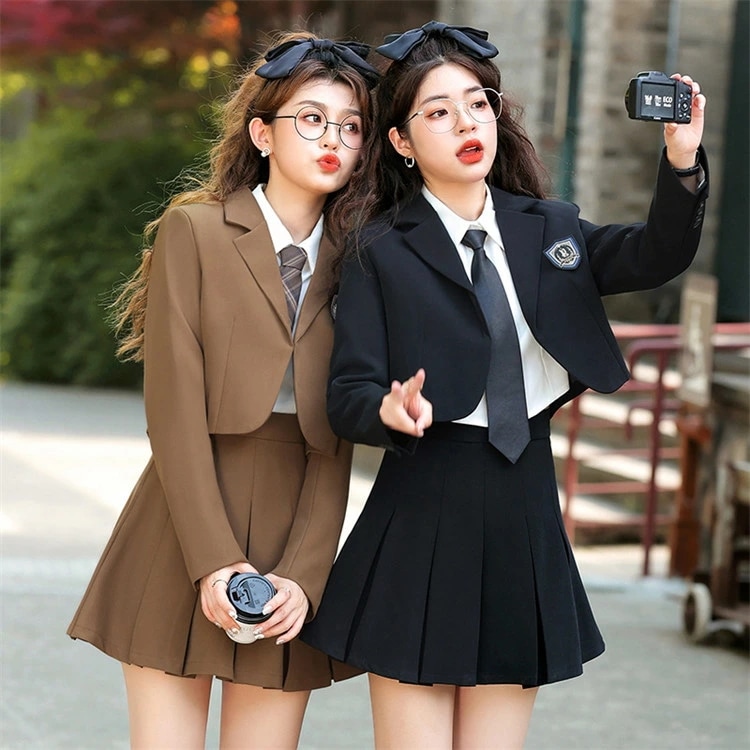 最新の製品 入学式 スーツ 女の子 フォーマルスーツ レディーススーツ JK制服 2点セット 3点セット 中学生 高校生 小学生 スカートスーツ 女の子 セットアップ 卒服 ジュニアスーツ 黒スーツ
