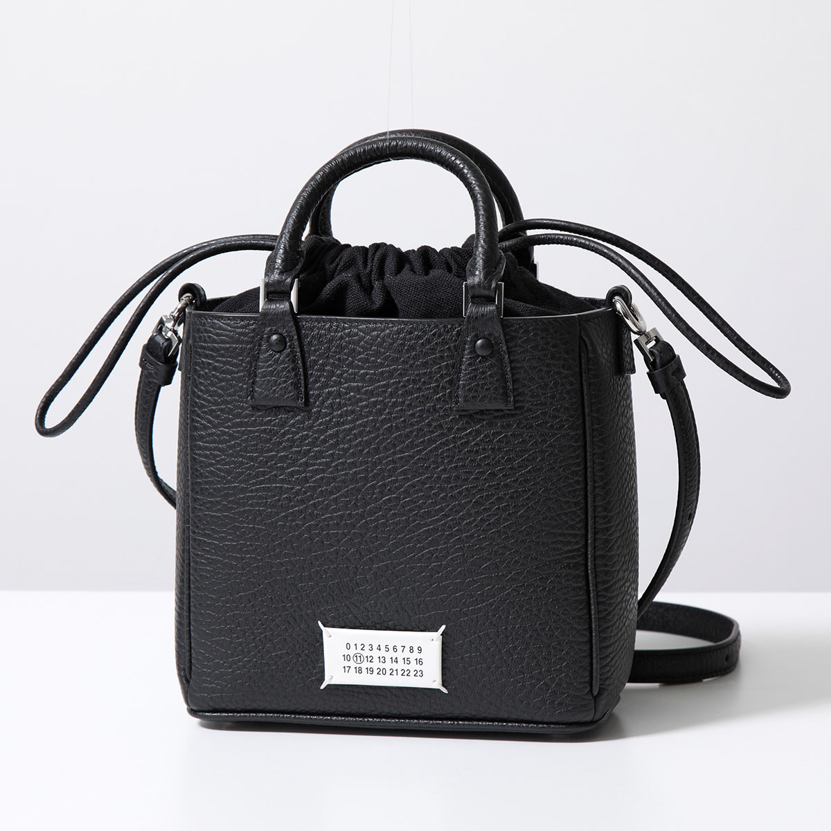 MAISON MARGIELA メゾンマルジェラ 11 ショルダーバッグ 5AC トートバッグ SB1WG0047 P4348 レディース レザー ハンドバック 鞄 T8013