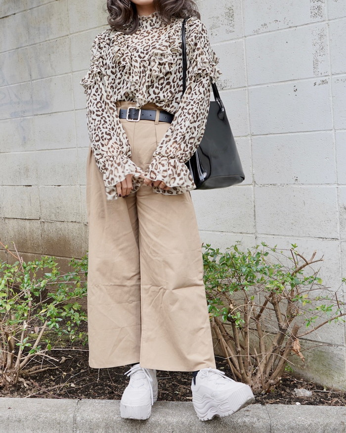 Tuck Wide Slacks *with Belt (beige) A,D,G レディース パンツ