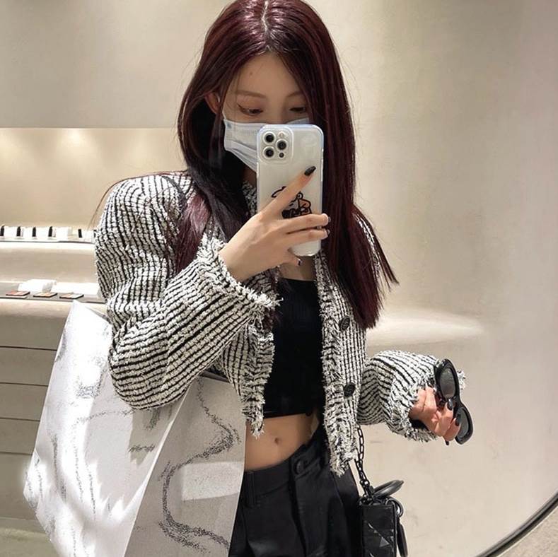 ジャケット レディース フォーマル ショート丈 袖あり 長袖 ラウンドネック 襟なし 前開き かわいい 大人可愛い 大人 上品 おしゃれ レトロ 個性的 エレガント 主役級 存在感 チェック柄 春 秋