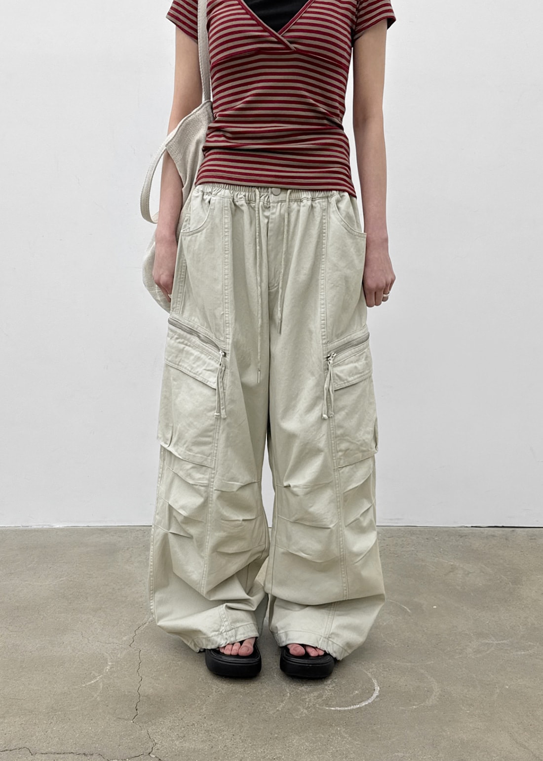 (UNISEX) ヒッチラー ウォッシュド ワイド カーゴパンツ