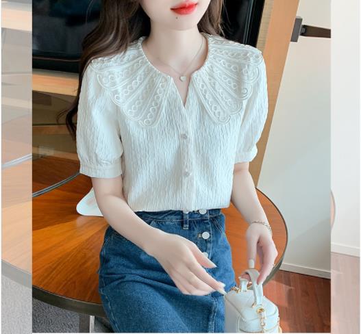 ドールカラーショート - スリーブシャツ女性2023夏のデザインセンススモールニッチレトロトップフローラルシフォンシャツ