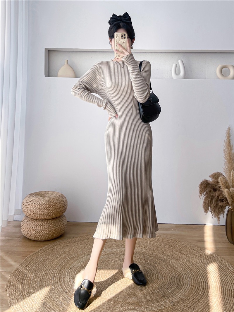 秋冬セーターワンピースレディースハーフハイネックゆったり長袖インナーロングセクションボトム膝丈ニットワンピース