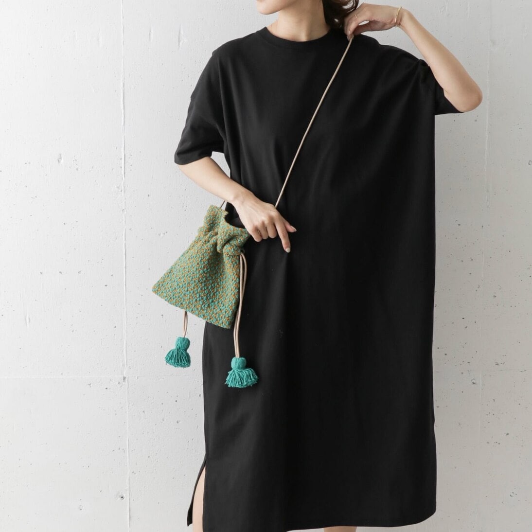 ワンピース　ロングワンピース　ロング　膝丈　マキシ　マキシワンピース　 シャツワンピース　ｔシャツワンピース　フレア　フリル　シフォン　ワイド　オーバーサイズ 韓国 大人可愛い　おしゃれ　カワイイ