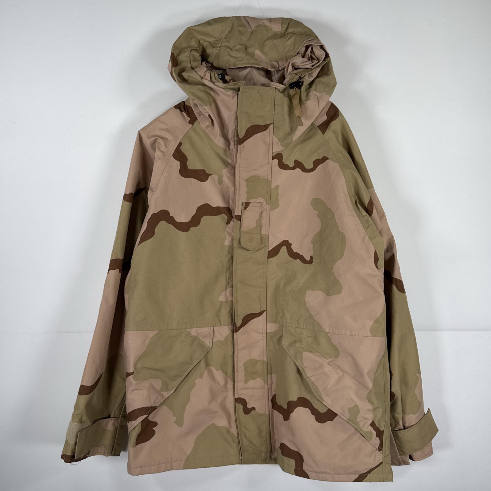 古着 ミリタリージャケット ECWCS GORE-TEX デザートカモ 米軍 実物 ゴアテックスパーカー ナイロンジャケット mediumregular ベージュ メンズ