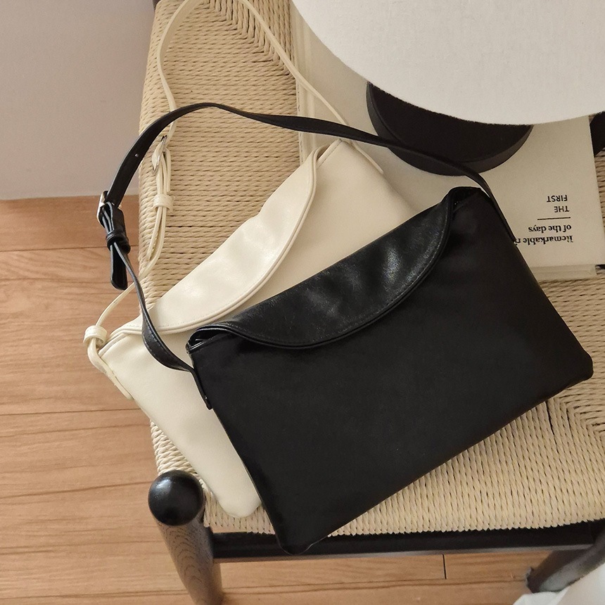 【HYDNI】フラット·ショルダー·バッグ