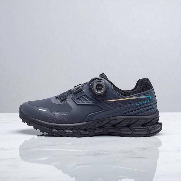 共用機能性ウォーキングシューズ ブレード BX 3 V2 NAVY PW0UW24F511 915617