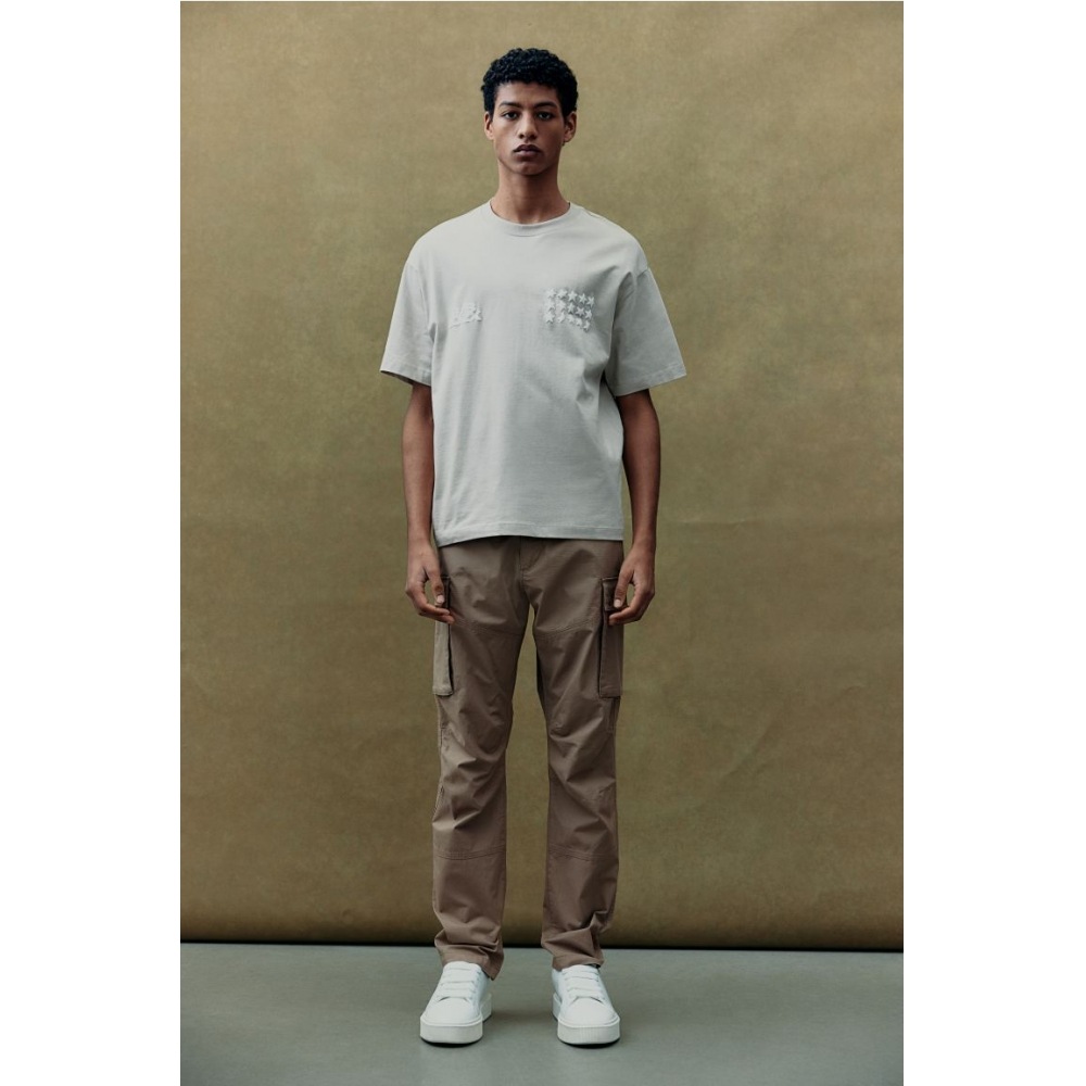 H&M スリムフィットリップストップカーゴパンツダークベージュ 8,159円