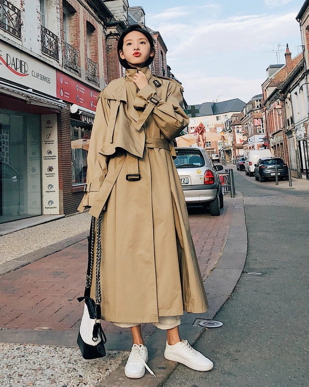 アウター トレンチコート ロング ロング丈 袖あり 長袖 ボリューム袖 襟付き フレア かわいい 大人可愛い きれいめ シンプル カジュアル 無地 春 10代 20代 オフィス ビジネス OL 通勤