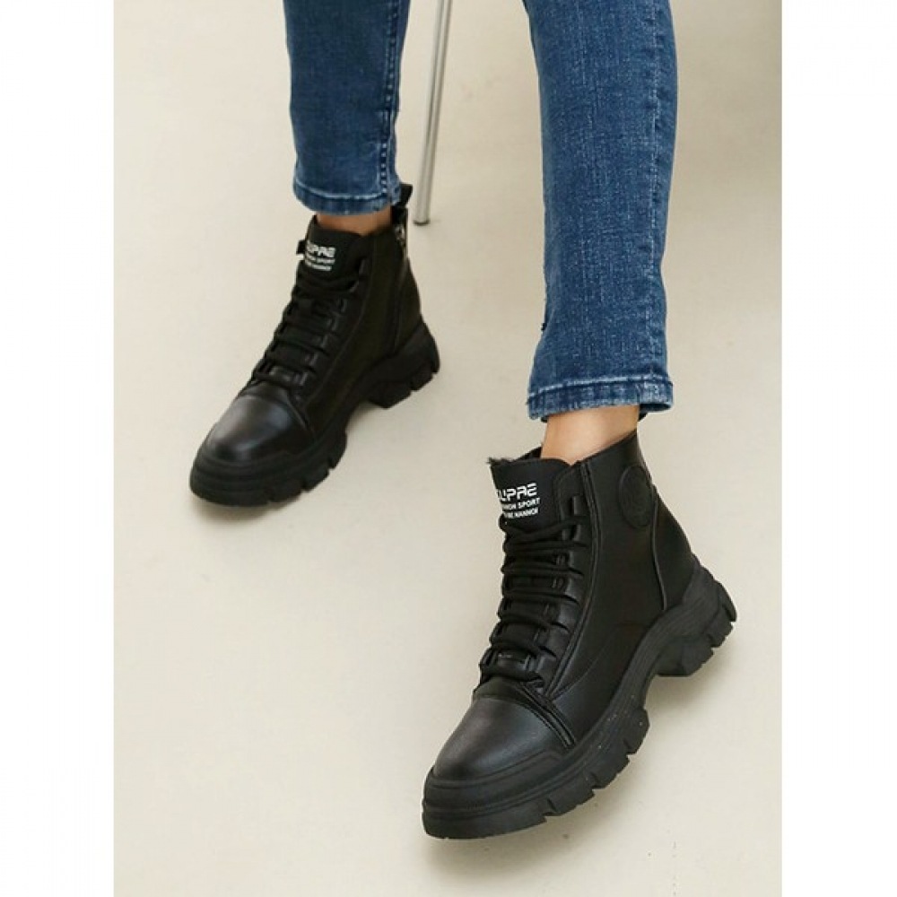 (Ninas Paris) フルフロアハイトップスニーカー