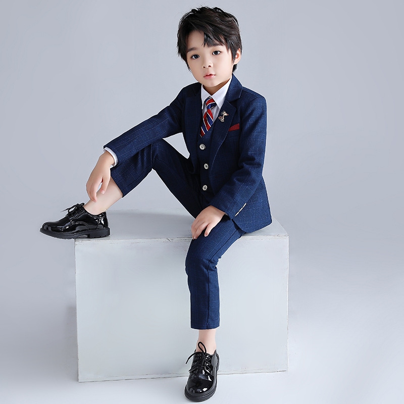 2024男の子秋冬子供服スモールスーツドレススーツ子供用ピアノホスト写真撮影パフォーマンス服