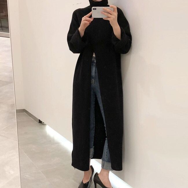 ２色 トップス ニット セーター プルオーバー レディース 秋冬 カジュアル ゆったり ゆったり ロング 長袖 ボリューム袖 萌袖 タートルネック BIGシルエット フレア セミフレア スリット プル