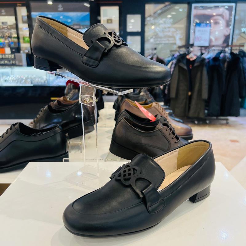 by 女性装飾ローファー 112439006