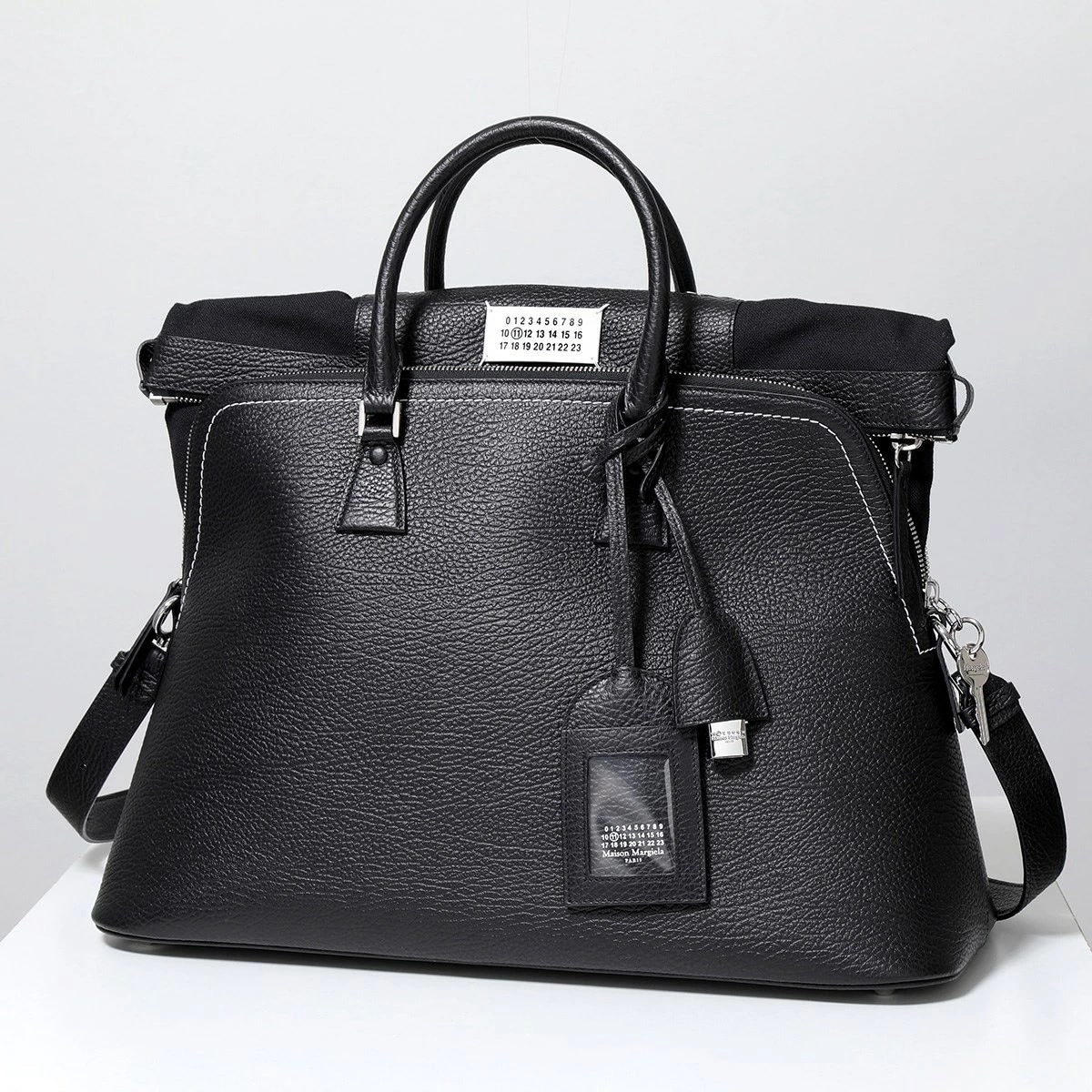 MAISON MARGIELA メゾンマルジェラ 11 トートバッグ 5AC SB1WG0001 P4455 メンズ ショルダーバッグ ハンドバッグ レザー クロスボディ 鞄 T8013