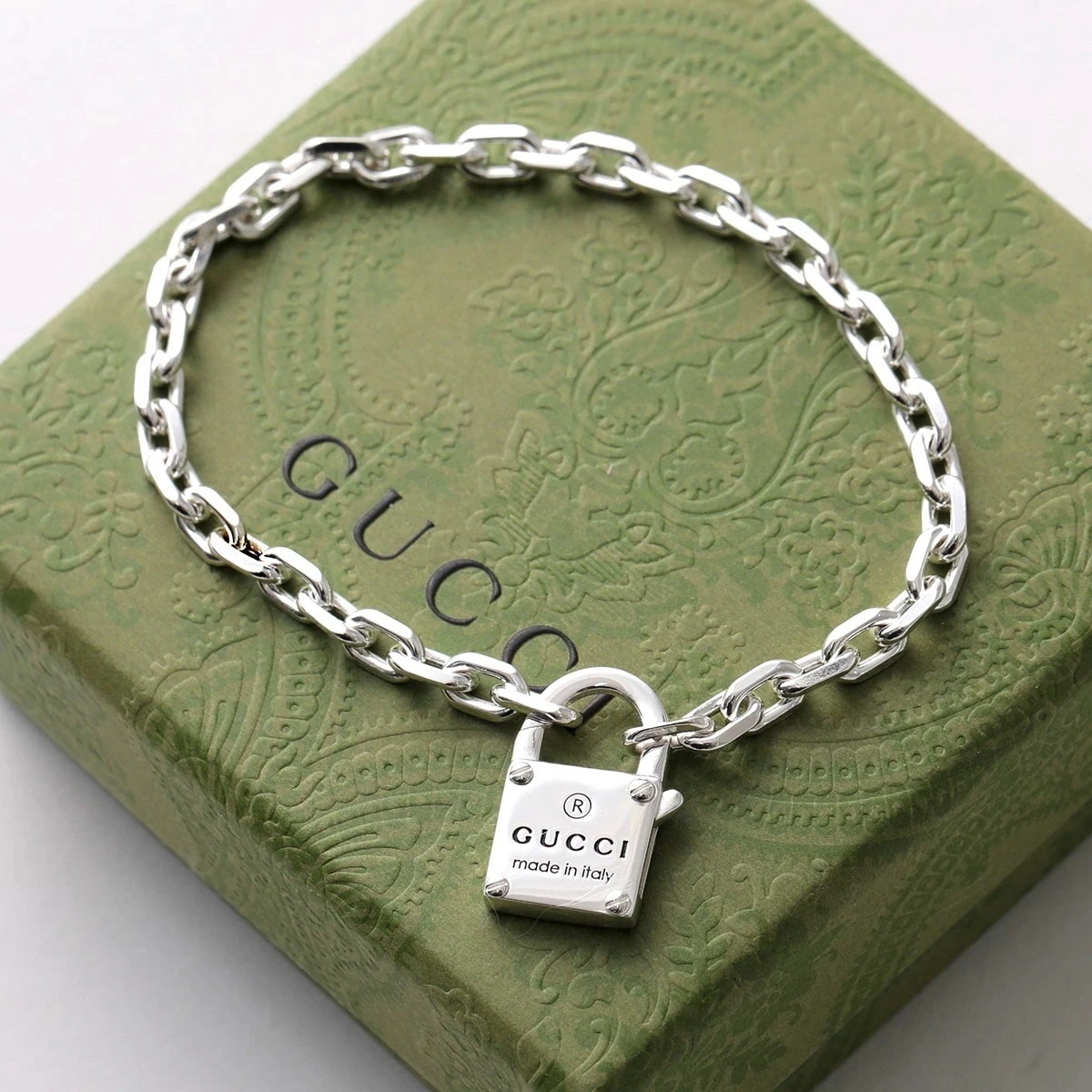 GUCCI グッチ ブレスレット TRADEMARK トレードマーク 796341 J8400 メンズ パドロック付 チェーン スターリングシルバー 8106/SILVER 【mega】