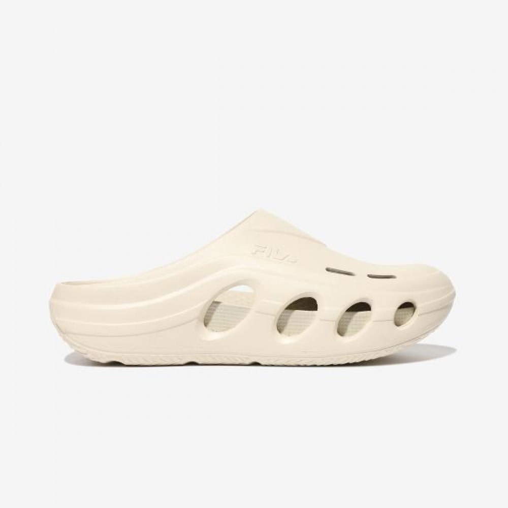 FILA バブルフォームクロッグ