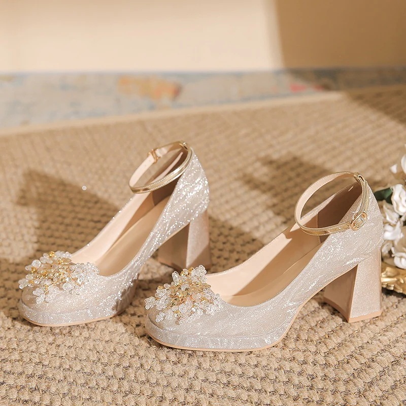 【最安値挑戦】年新型ハイヒール女性太さと四角い花嫁靴ラインストーン気質婚靴ラインストーン 品質良い