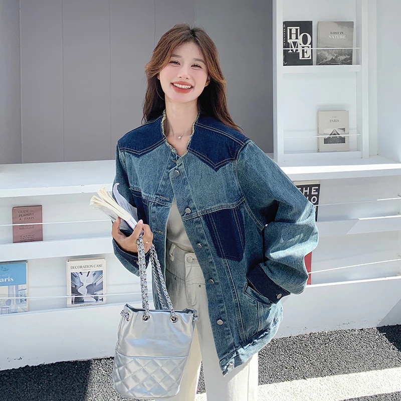 レトロな衝突デニムジャケット2024新しい韓国の緩い怠惰な風のスプライシングラウンドネックトップス