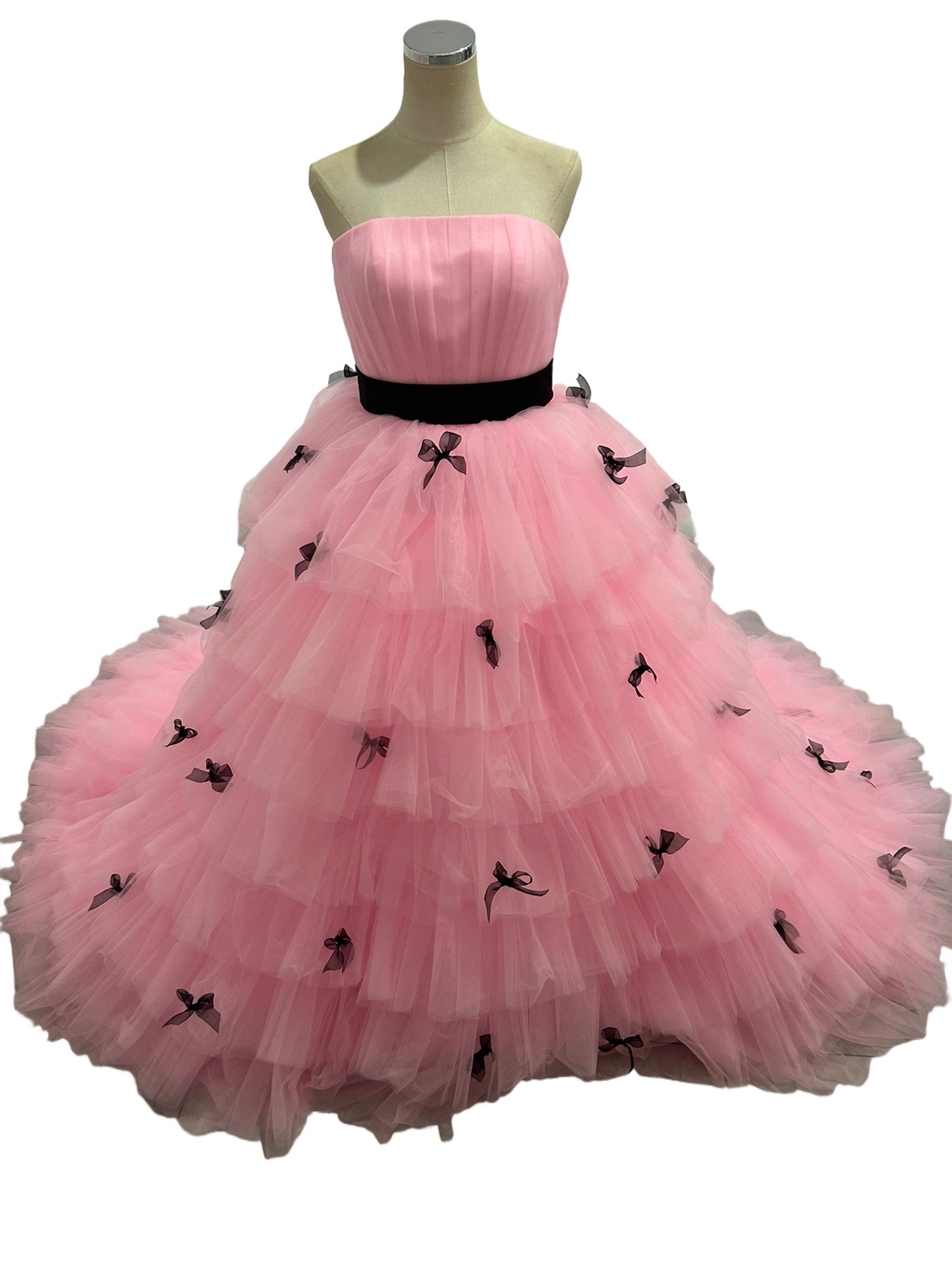 人気上昇！カラードレス ピンク ベアトップ リボン 柔らかく重ねたチュールスカート 花嫁