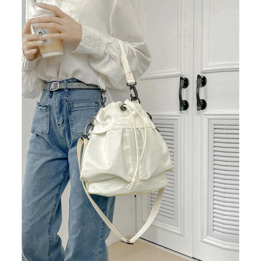 【急速出荷!】韓国人気 ショルダーバッグ 巾着デザイン バケツ型