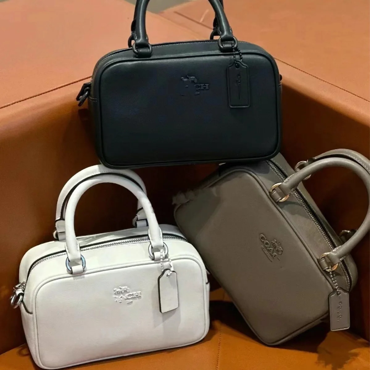 男性用本革クロスボディバッグ,小さな四角いハンドバッグ,シングルショルダー,ボストンエイジボール,新しいサッチェル,2022 - 1524