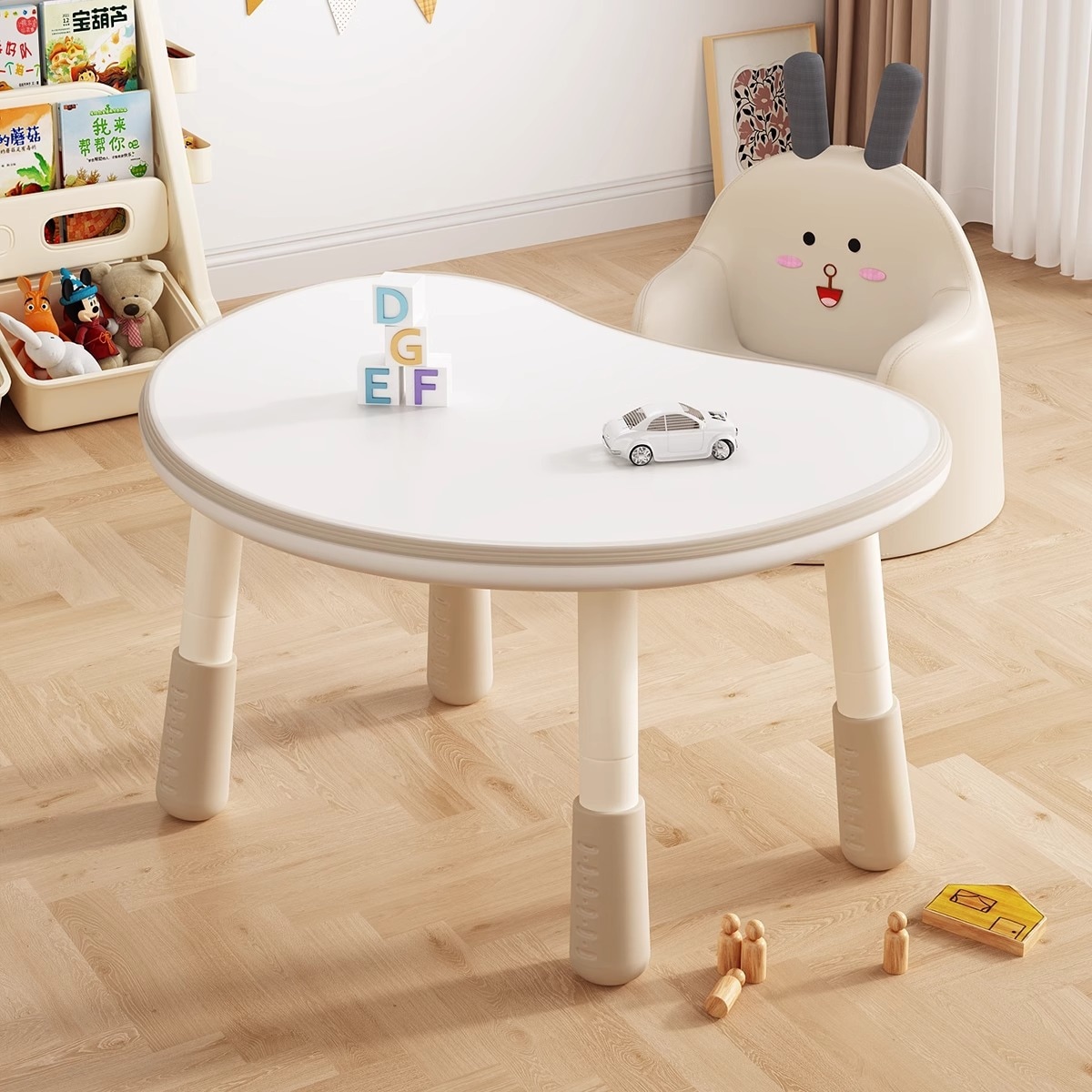 子供の勉強テーブル赤ちゃん学習子供のピーナッツテーブル椅子セットは早期教育カーブドデスクダイニングテーブルを持ち上げることができます