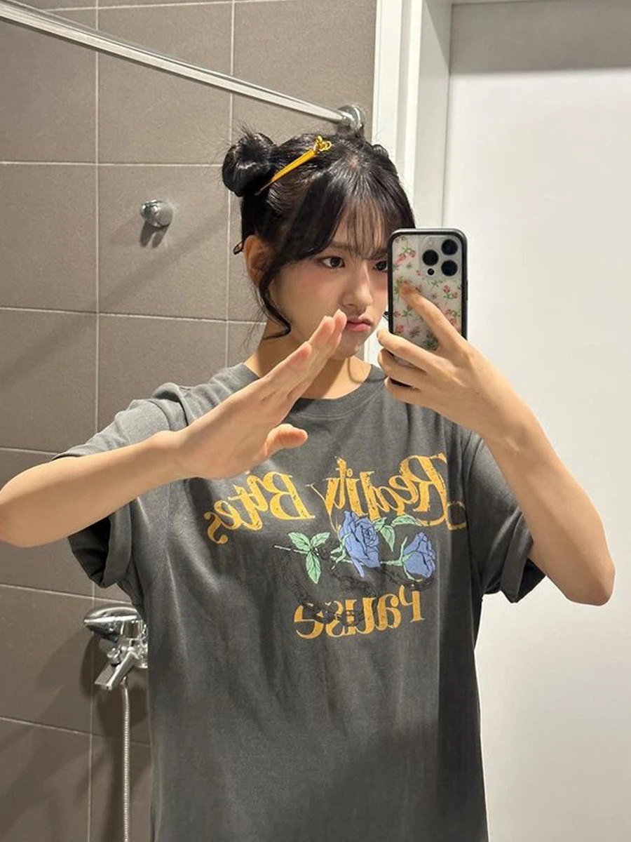 An You グレー半袖 T シャツ レディース ローズレタープリント秋ルーズトップ