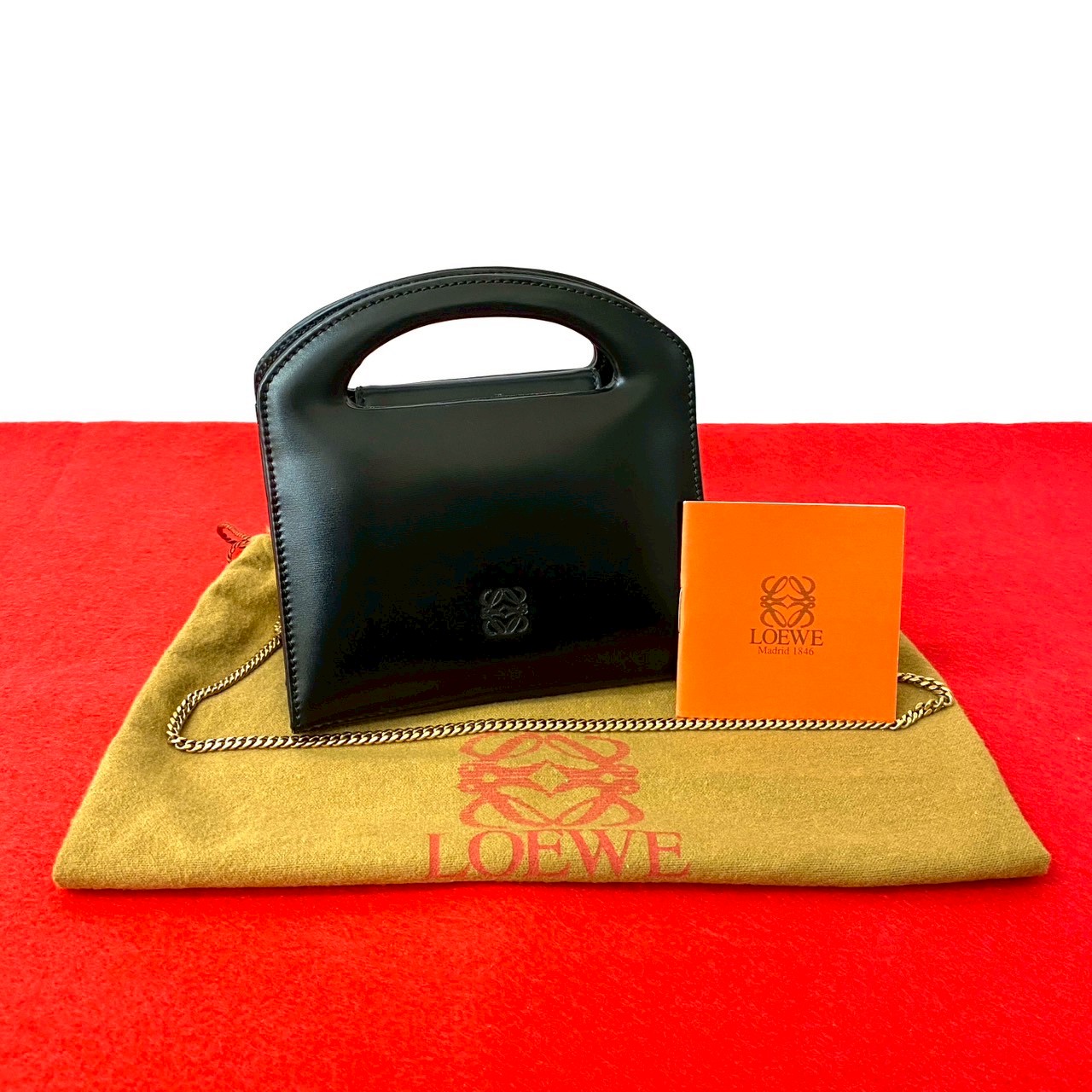 アナグラム ロゴショルダーバッグ レザー ブラック 60374