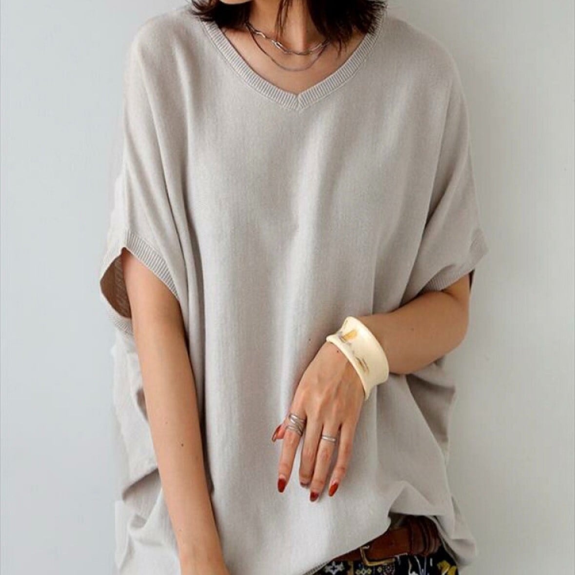 トップス カットソー ニットソー セーター トップス 袖あり 5分袖 ドルマンスリーブ Vネック フレア 裾ワイド リブ リブニット ニット かわいい 大人可愛い きれいめ シンプル 大人 上品
