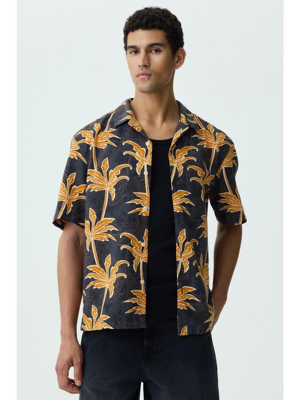 H&M コットンキャンプシャツリラックスフィットブラックパームツリー 1348077001