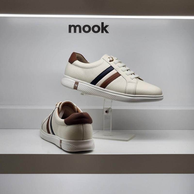 男性ニュートラルトーン三色配色スニーカー412302 AQ HGYG2SD