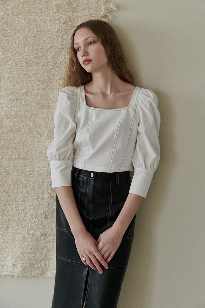 Summer 22 Stitch puff top (white)