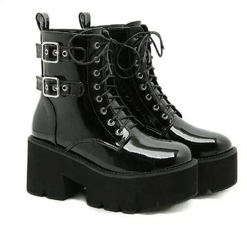 【即日発送】レディース エンジニアブーツ ショートブーツ エナメル風 バックルサイドジッパー付き編み上げ レースアップ 厚底 軽い 疲れにくい 秋冬用