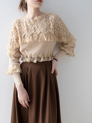 【1点ご購入 で10点プレゼントいたします】カーキの丸首長袖秋冬レースのボトム秋2023婦人服秋のトップス独特のシックなブラウス