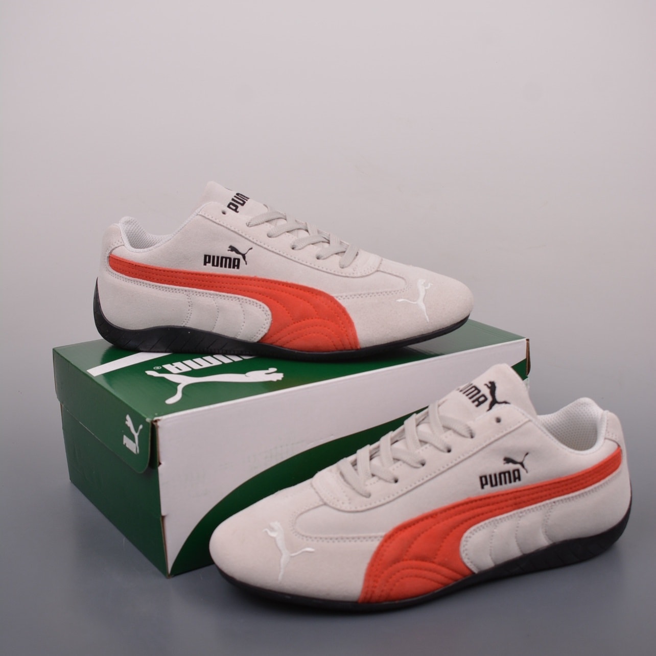 新品 プーマ Speedcat OG Sparco ベージュ スニーカー 男女兼用 【並行輸入品】