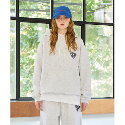 ジーフォア 総ロゴ ゴルフスカートMサイズ ⭐︎美品 ジーフォア 総ロゴ ゴルフスカートMサイズ ⭐︎美品 【公式通販】