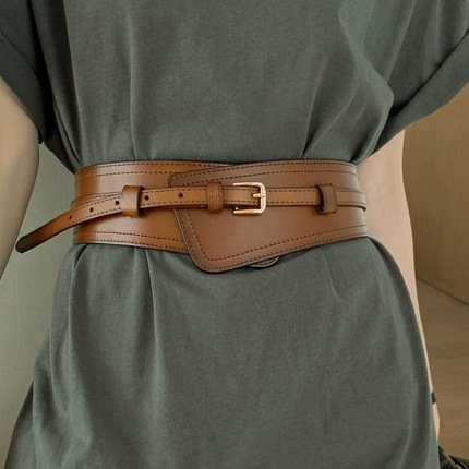 スカート コートセーター を合わせる おしゃれ オールマッチ 牛革ベルト 本革ワイドベルトベルトは2WAYで真ん中の細いベルトは外して単独での着用も可能ですLCH23 母の日 母の日-0003837