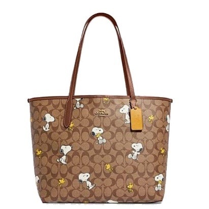 PEANUTS CITY TOTE IN SIGNATURE CANVAS WITH SNOOPY WOODSTOCK PRINT　CF166