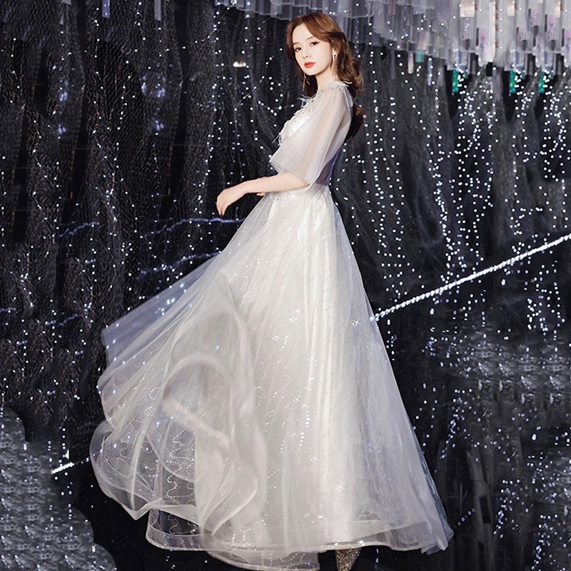 ワンピースドレスドレス女性のドレス2025春と秋の気質ホワイトあごセクシーな卒業バンケットドレス