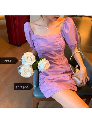 激安価格の 芋ごとと2021春の紫のスカートのフレンチな襟の泡の袖のしわの短いワンピースの女性 ドレス